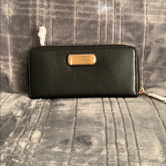 Marc By Marc Jacobs Handbags - Marc by Marc Jacob wallet